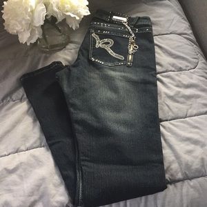 Woman’s Rocawear jeans